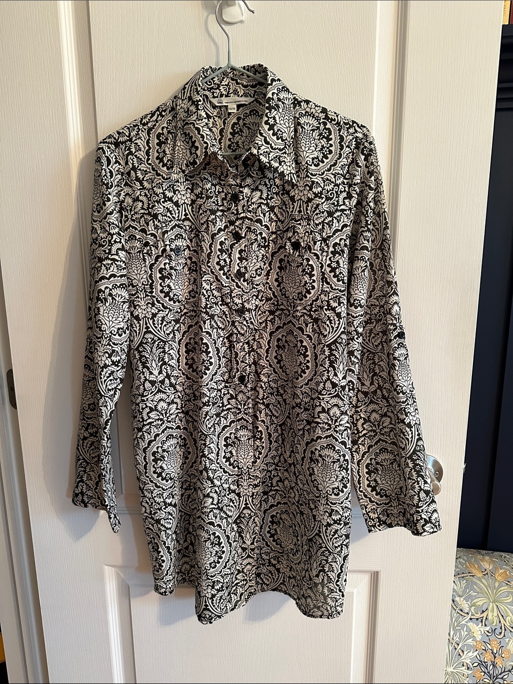 Tilley made in Canada thistle print tunic button up top